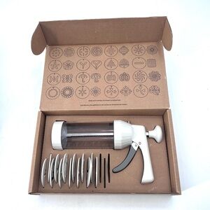 The Pampered Chef Cookie Press Kit #1525